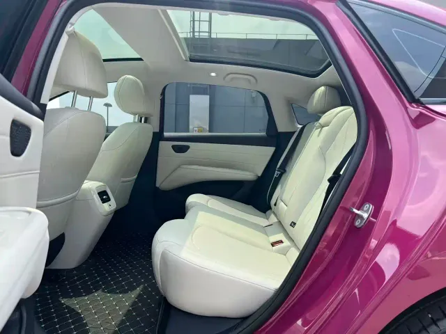 Arcfox S3 — Фото автомобиля 14