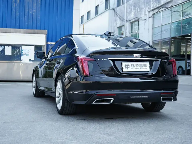 Cadillac CT5 — Фото автомобиля 9