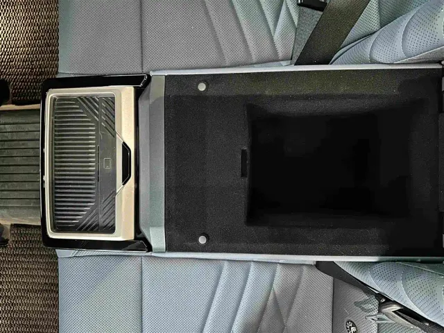 BMW 5 Series — Фото автомобиля 26