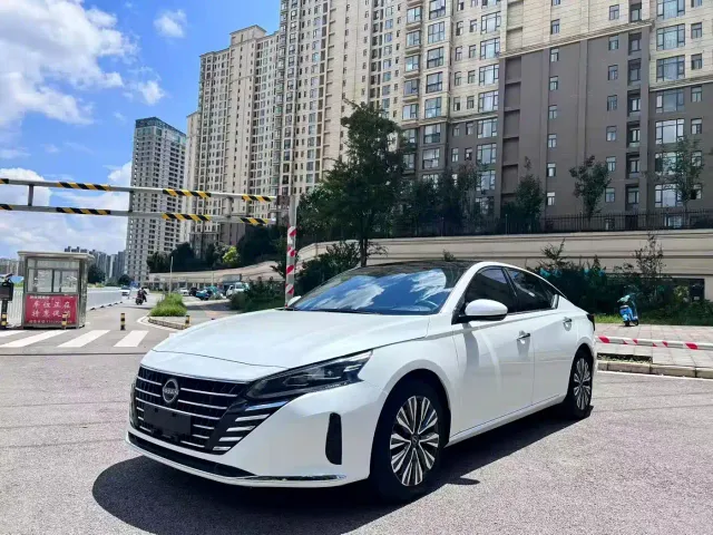 Фотография автомобиля — Nissan Teana