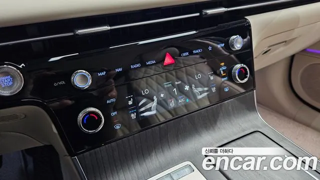 Genesis G80 Бензин 2.5 турбо AWD — Фото автомобиля 25