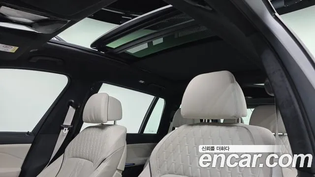 BMW X7 — Фото автомобиля 18