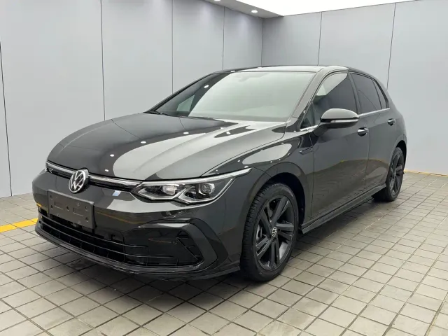 Фотография автомобиля — Volkswagen Golf