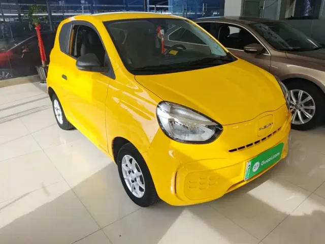 Roewe Clever — Фото автомобиля 3
