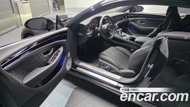 Bentley Continental — Фото автомобиля 10