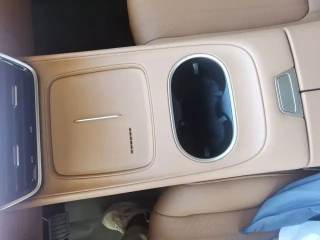 Dongfeng Aeolus L8 — Фото автомобиля 10