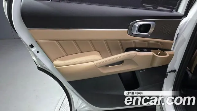 Kia Sorento — Фото автомобиля 24