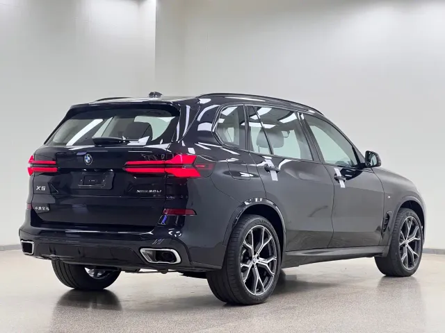 BMW X5 — Фото автомобиля 5