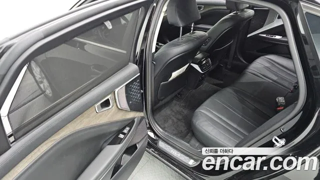 Kia K8 2.5 Бензин 2WD — Фото автомобиля 25