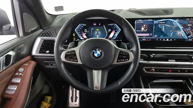 BMW X7 — Фото автомобиля 13