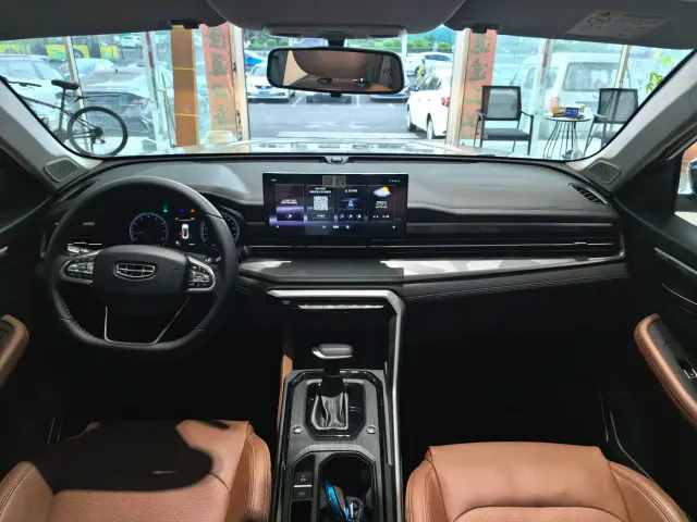 Geely Vision X6 — Фото автомобиля 12