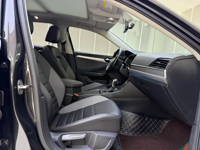 Volkswagen Sagitar — Фото автомобиля 7