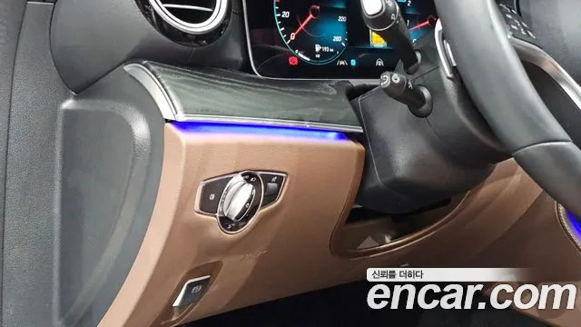 Mercedes-Benz E-Class W213 — Фото автомобиля 29
