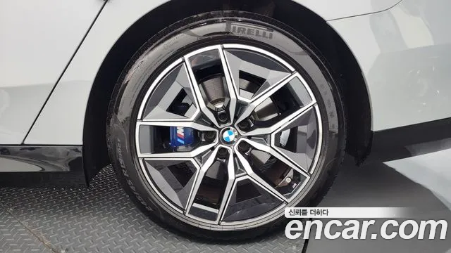 BMW 5-Series 5 серия (G60) 523d M Sport — Фото автомобиля 17
