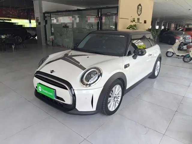 Фотография автомобиля — MINI Hatch