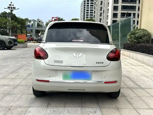 Wuling Bingo — Фото автомобиля 5
