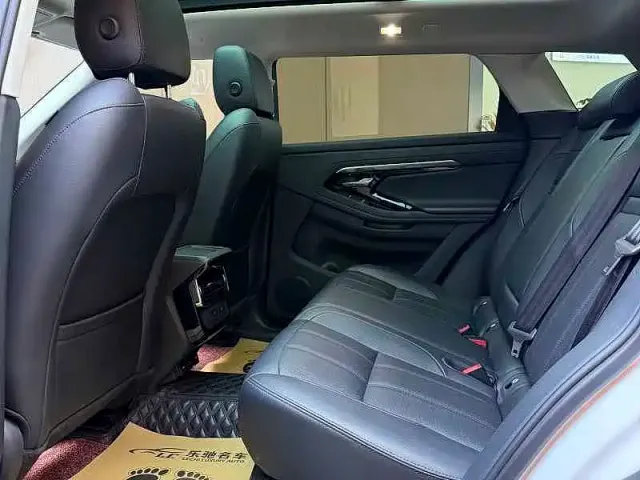 Land Rover Range Rover Evoque — Фото автомобиля 9