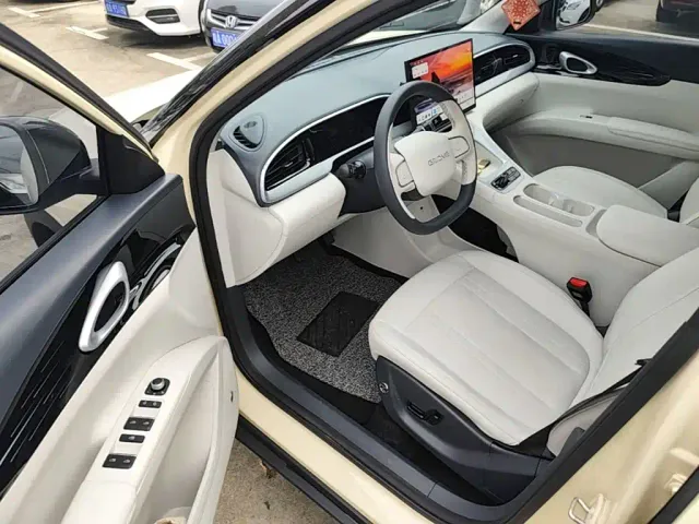 Geely Starry Wish — Фото автомобиля 15
