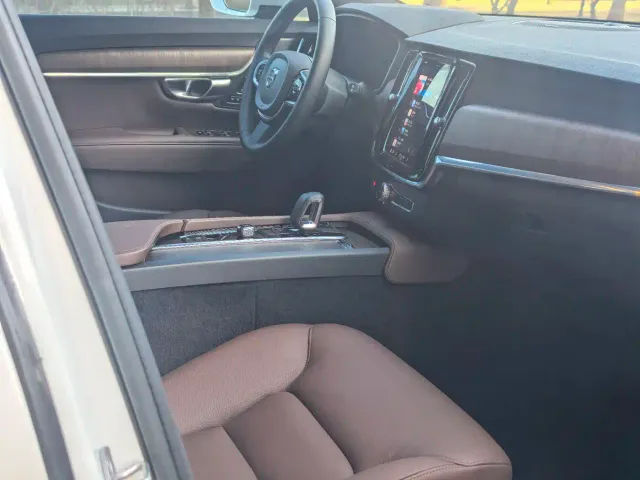 Volvo V90 — Фото автомобиля 15