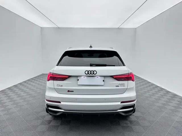Audi Q3 — Фото автомобиля 5