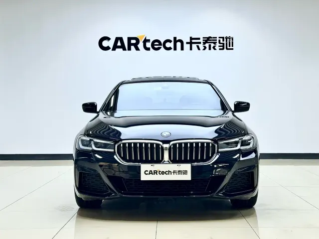 BMW 5 Series — Фото автомобиля 2