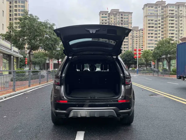 Land Rover Discovery Sport — Фото автомобиля 20