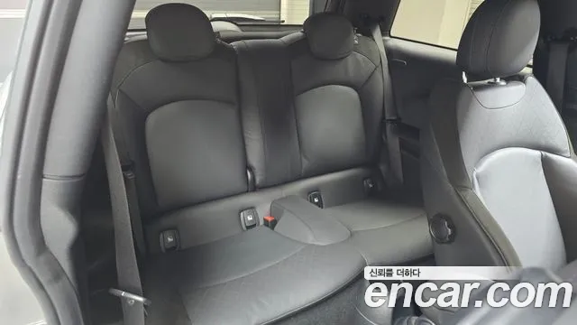 Mini Cooper Cooper Электро SE Электро — Фото автомобиля 11
