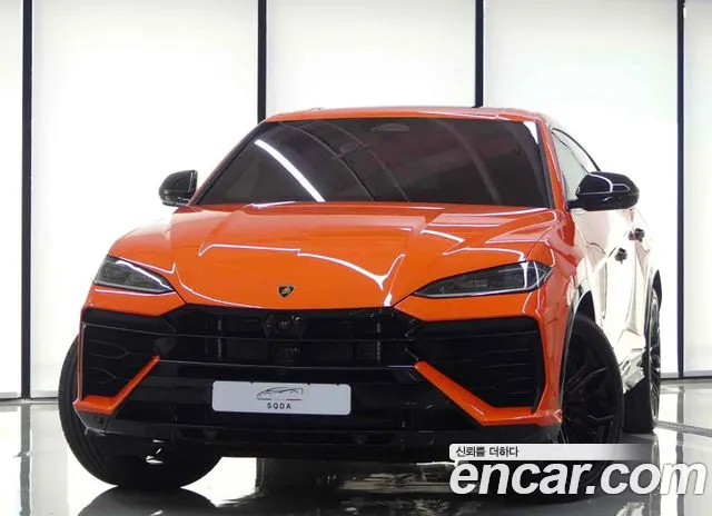 Lamborghini Urus — Фото автомобиля 2