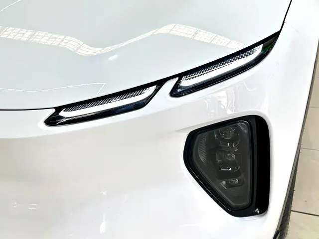 Nio EC6 — Фото автомобиля 8