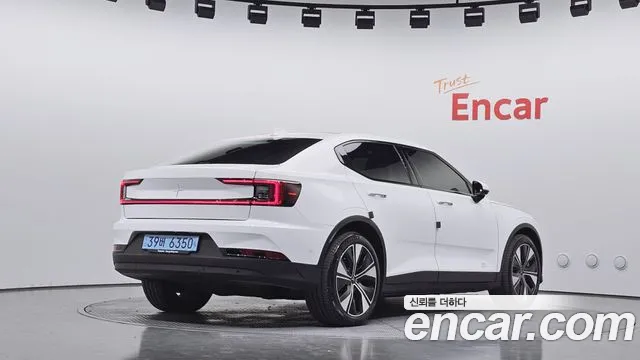 Фотография автомобиля — Polestar 2