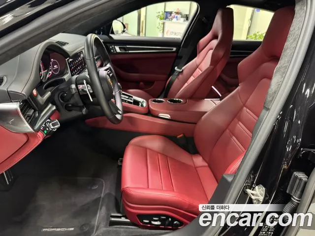 Porsche Panamera — Фото автомобиля 6