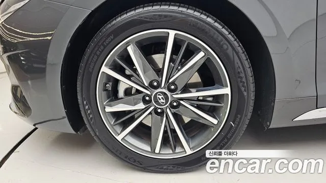 Hyundai Grandeur Новый Grandeur IG — Фото автомобиля 5