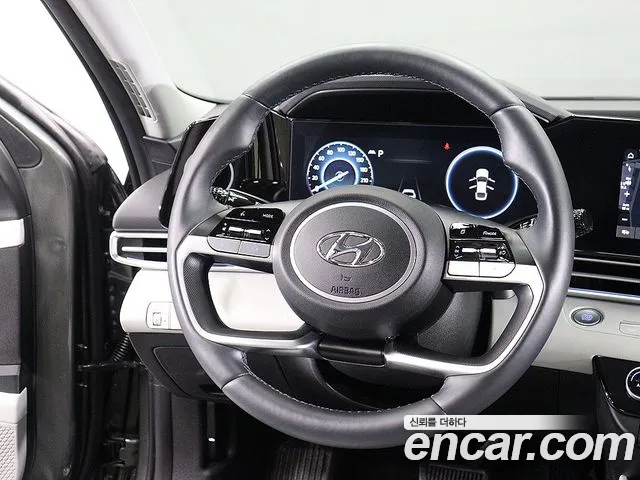 Hyundai Avante — Фото автомобиля 15
