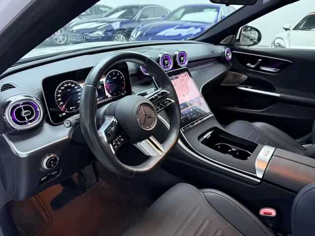 Mercedes-Benz C-Class — Фото автомобиля 6