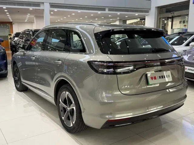 Shangjie SUV — Фото автомобиля 22