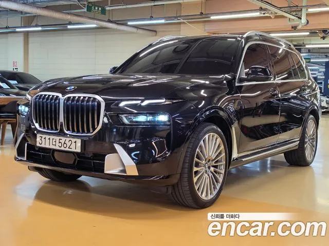 BMW X7 G07 — Фото автомобиля 2