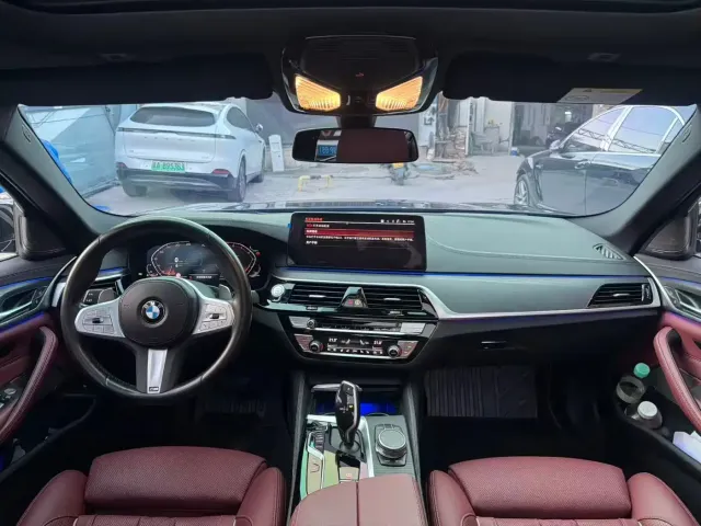 BMW BMW 5 Series 2023 Facelift 530Li Premium M Sport Package — Фото автомобиля 5