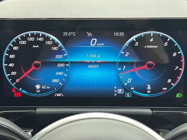 Mercedes-Benz GLA-Class — Фото автомобиля 18