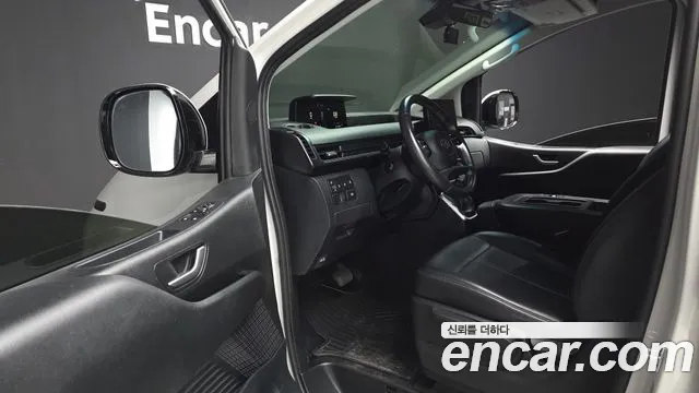Hyundai Staria — Фото автомобиля 10