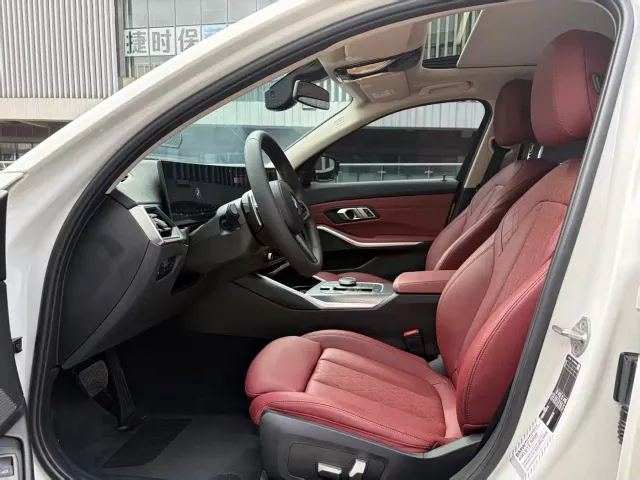 BMW 3 Series — Фото автомобиля 6