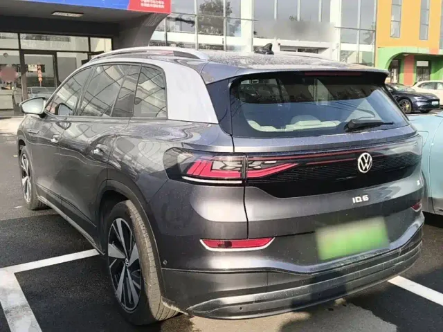 Volkswagen ID.6 X — Фото автомобиля 4