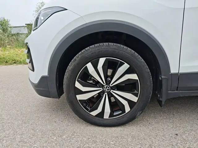 Volkswagen Tharu — Фото автомобиля 22