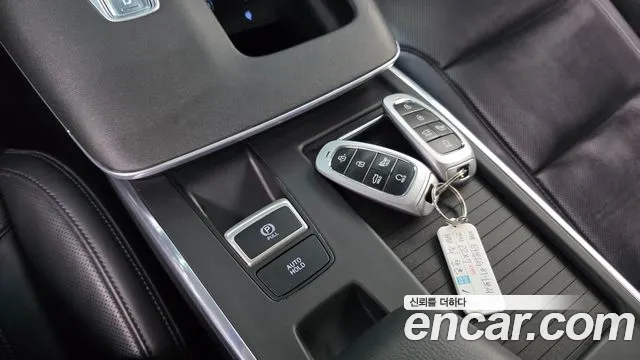 Hyundai Grandeur — Фото автомобиля 14