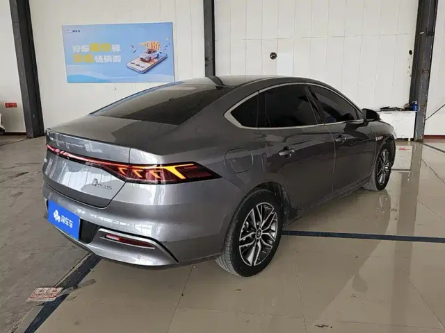 BYD Qin PLUS — Фото автомобиля 3