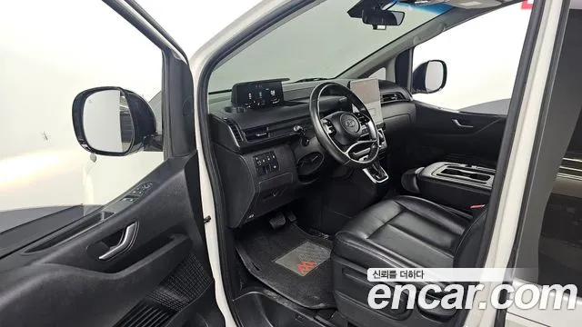 Hyundai Staria — Фото автомобиля 10
