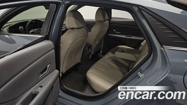 Hyundai Avante — Фото автомобиля 18
