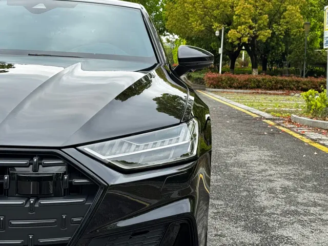 Audi A7L — Фото автомобиля 14