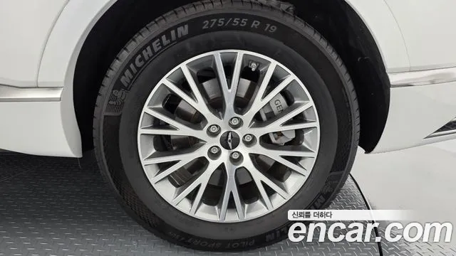Genesis GV80 2.5T Бензин 2WD — Фото автомобиля 18