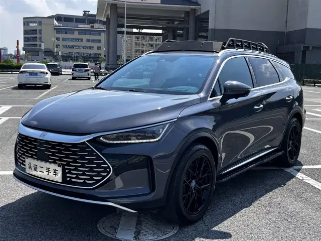 BYD Tang — Фото автомобиля 3