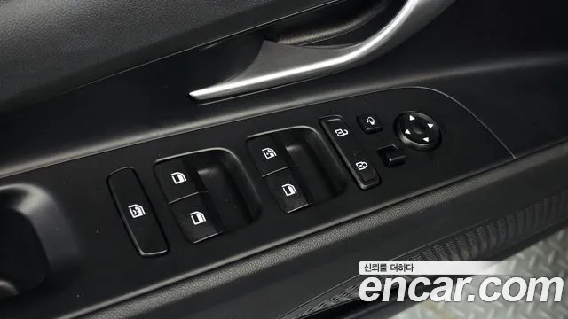 Hyundai Avante CN7 — Фото автомобиля 28